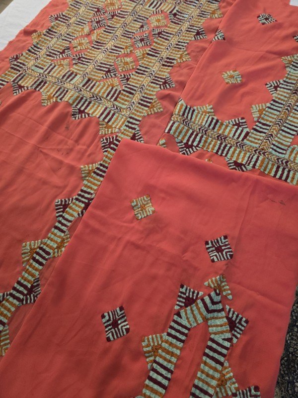 Balochi Mausam doch |Balochi kurta| jalar
⭐Handwork
⭐3 piece
Unstitched
⭐Colour : Coral blush
Length 44 inches
⭐Material: Premium quality Georgette
⭐Cash on delivery across Pakistan
other countries advance payment only.