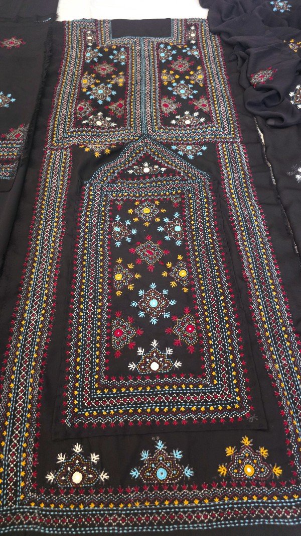 Hand Made Balochi Dress | Shoolok | Running stitch - Image 5