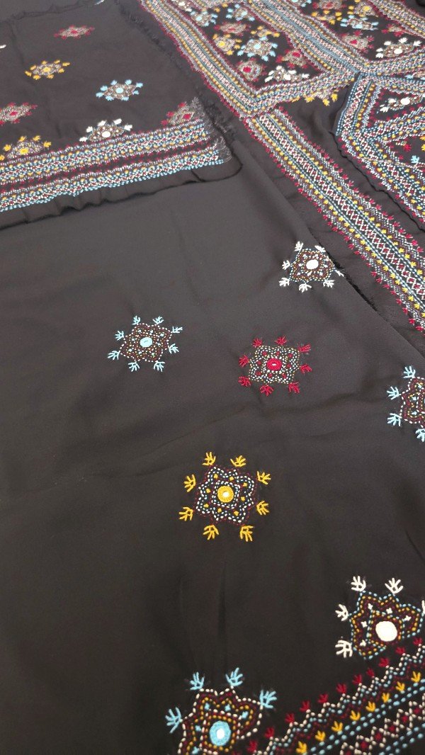 Hand Made Balochi Dress | Shoolok | Running stitch - Image 7