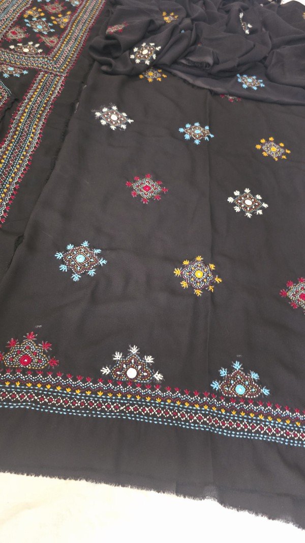 Hand Made Balochi Dress | Shoolok | Running stitch - Image 6