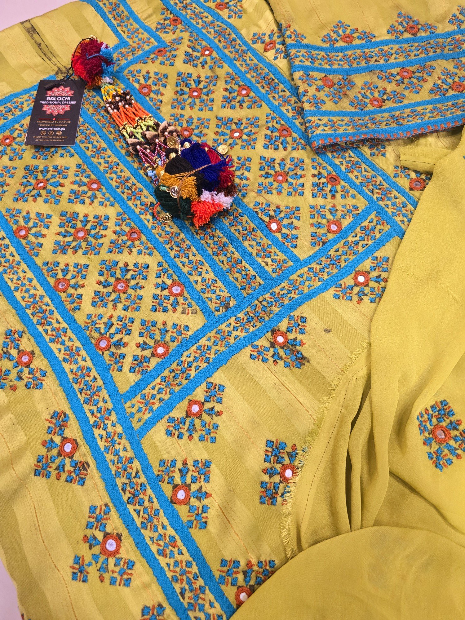 Balochi Bascoti Doch – Traditional Hand-Embroidered Silk Dress | Balochi Traditional Dresses - Image 2